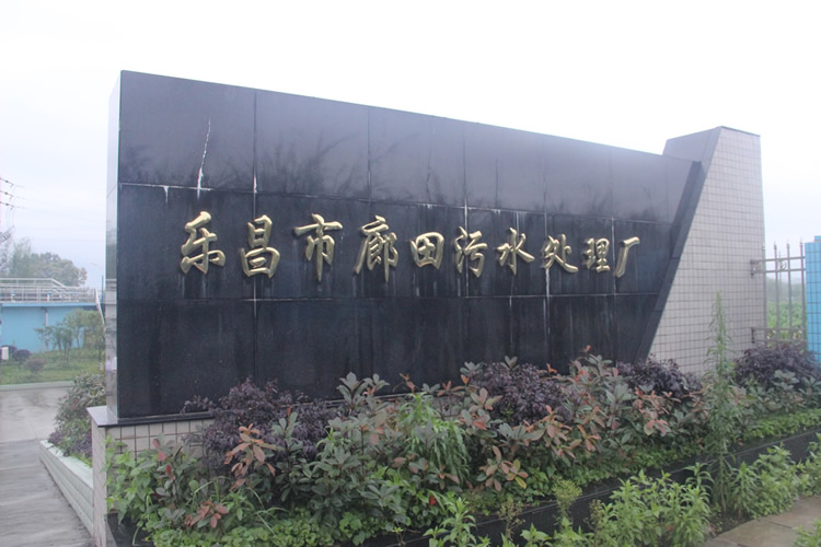 fa1ab1d1025c26b185ff80d21a6a813a.jpg